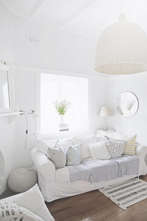 a-beach-cottage-white-vintage-lamp-sitting-room-blog-australia-sydney-coastal-beachy-decor-decorating